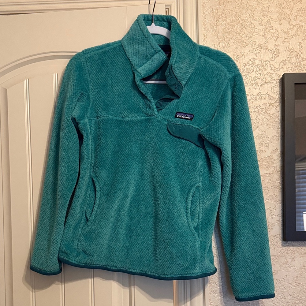 Patagonia Turquoise Fleece Jacket
